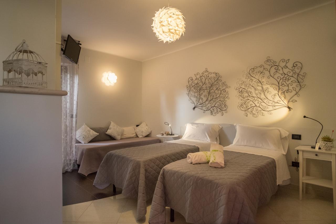 Geo House Bed & Breakfast Termoli Bagian luar foto